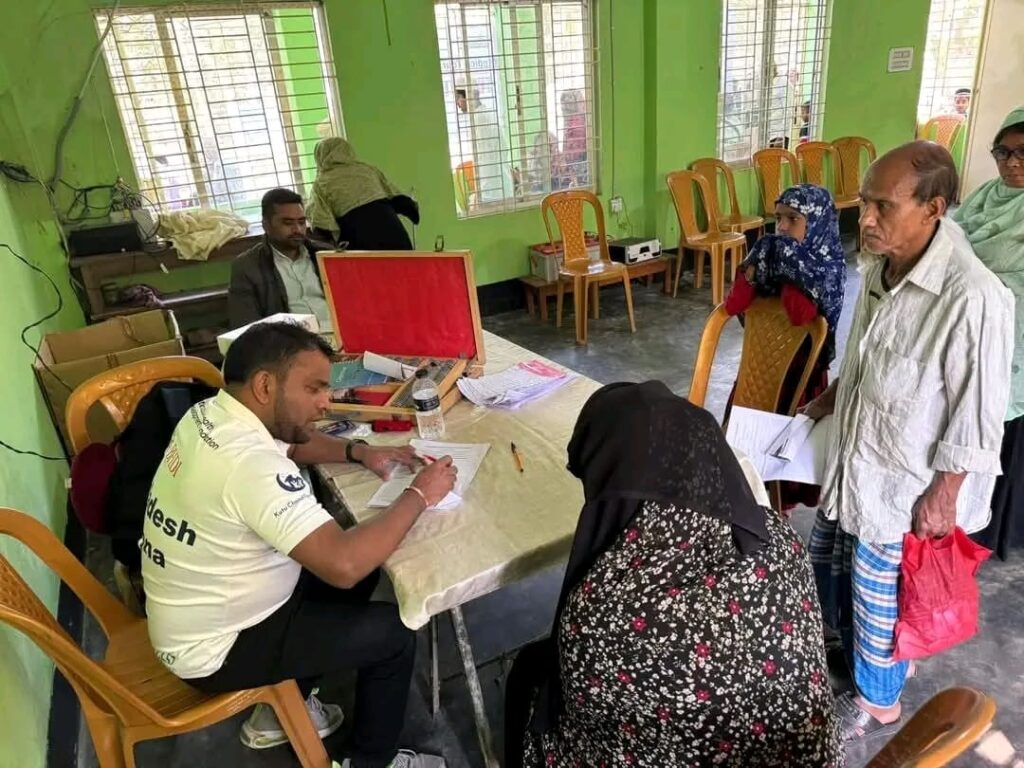 medical camp event at ashrafia madrasah